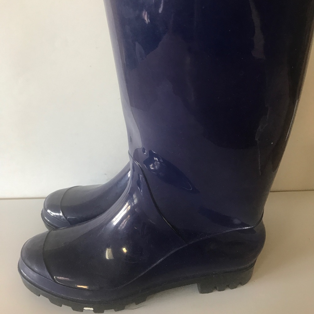 Billito ladies rain boots blue size 7 NWOB manmade